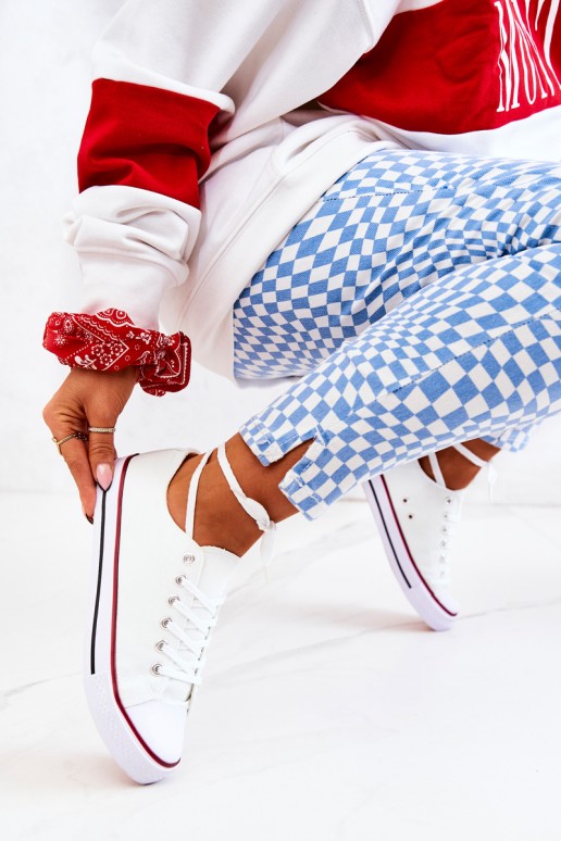 Women's Classic White Sneakers With Red Stripe Omerta