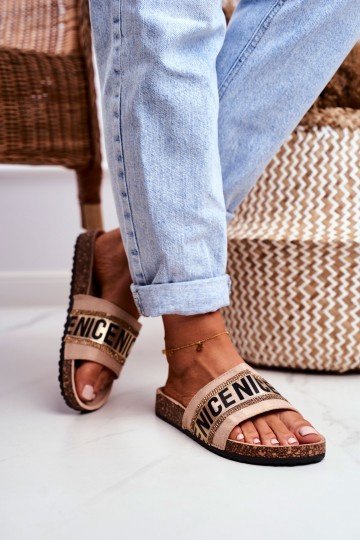 Šlepetės ant kamštinio pado su cirkoniais smėlio spalvos Be Nice