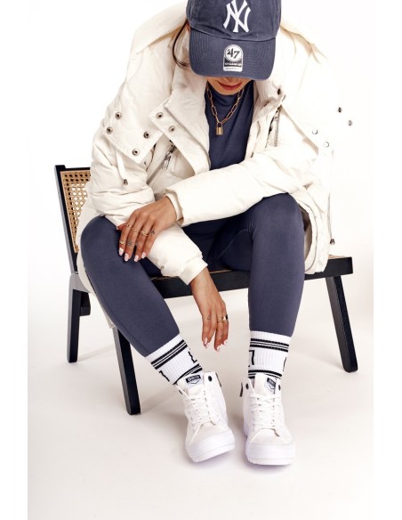 Women's High Sneakers On A Chunky Sole BIG STAR FF274241 White