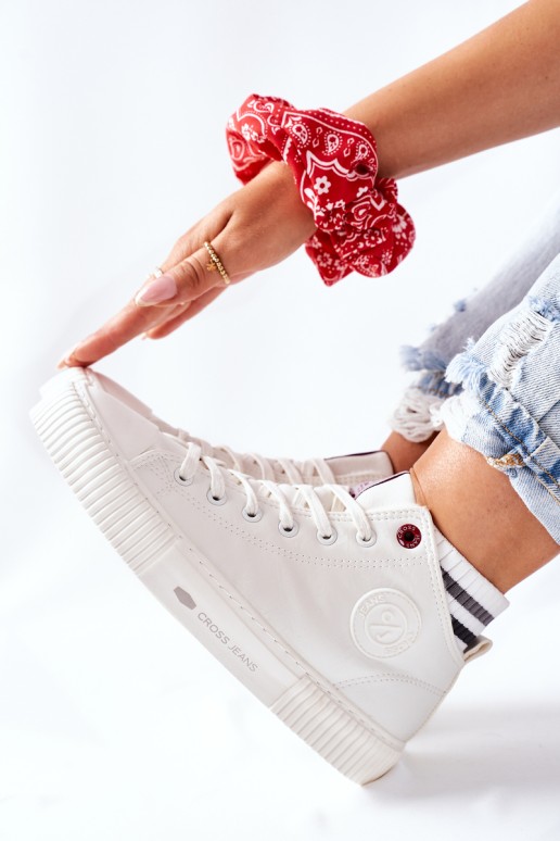 Moteriški sportbačiai Cross Jeans High White II2R4022
