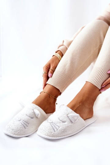 Shiny Ears Cat Slippers White Kaisy 2