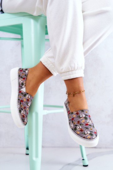 Moteriški sportbačiai su atminimo putomis Big Star JJ276015 pilki