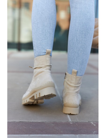 Suede Trappers With Stitching Light Grey Layden