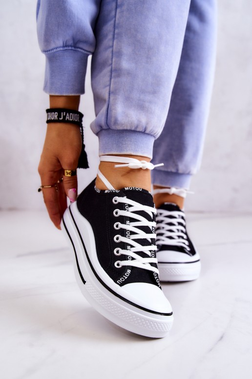 Women's Tied Sneakers Black Menifee