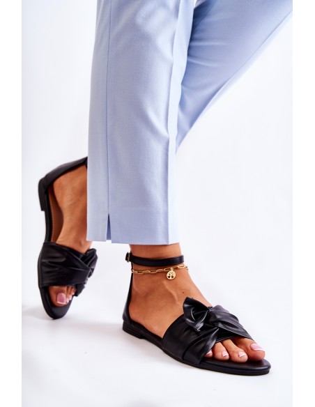 Fashionable Women's Leather Sandals Black Astana