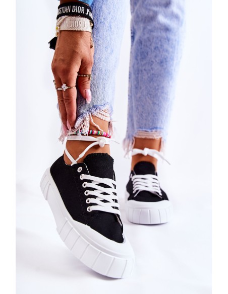 Women's Sneakers On The Platform Black Comes