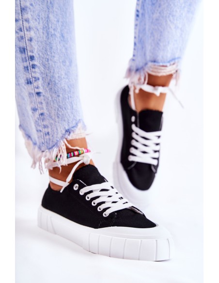 Women's Sneakers On The Platform Black Comes