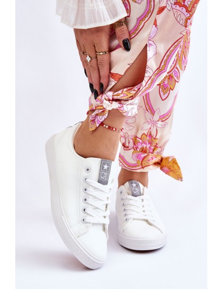 Women's Classic Leather Sneakers White Misima