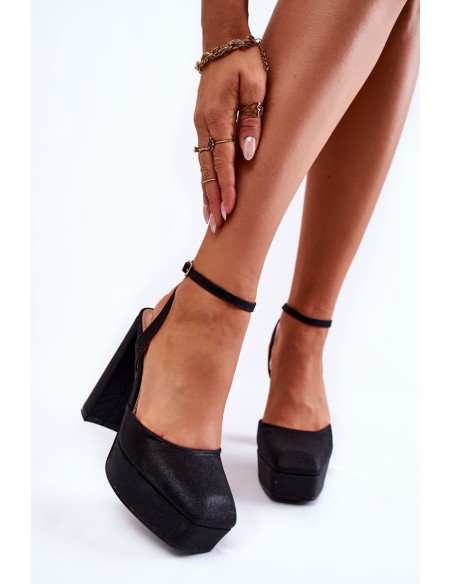 Women's Sandals Glitter On a Heel black Rosel