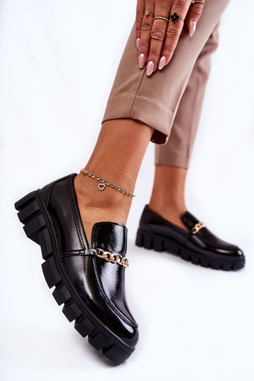 Lacquered shoes with a chain Black Anne 2