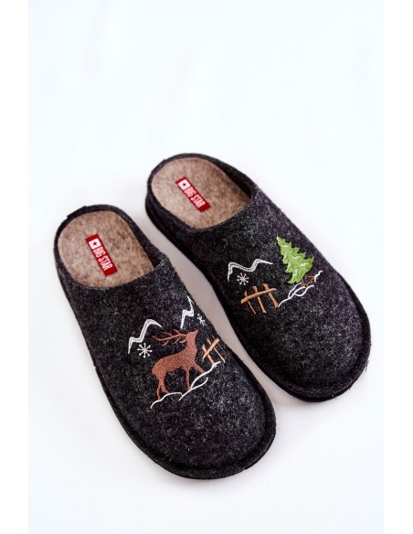 Domestic slippers Big Star KK276018 Black and Beige