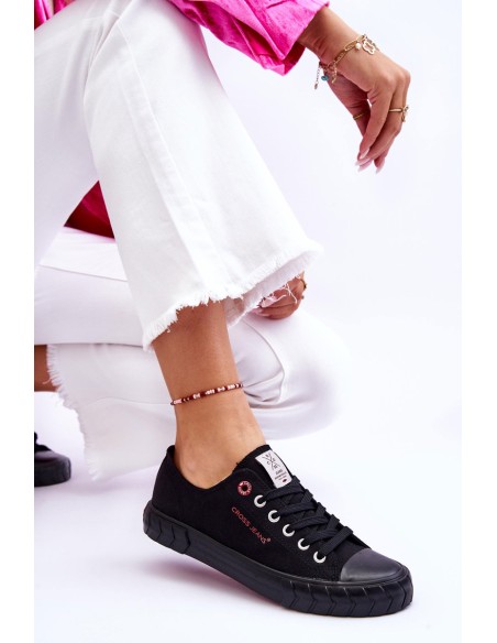Classic Women's Sneakers Cross Jeans LL2R4051 Black