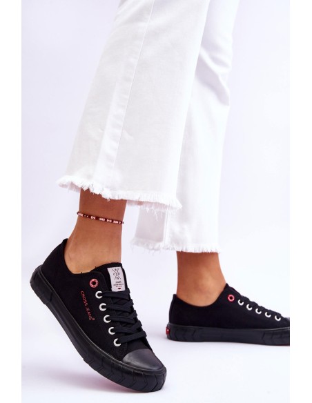 Classic Women's Sneakers Cross Jeans LL2R4051 Black