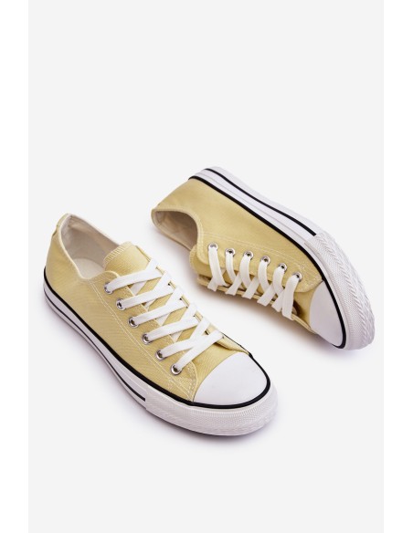 Classic Low Women's Sneakers Yellow Vegas