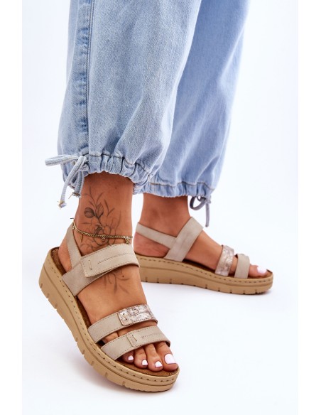Moteriški odiniai sandalai su Velcro smėlio spalvos