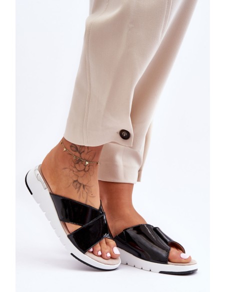 Lacquered Low Heel Clogs S.Barski AL22469 Black