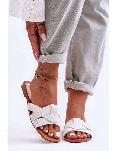 Women's Material Slippers White Aversa