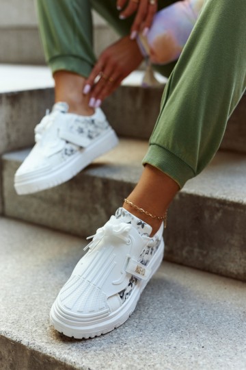 Women's Sport Shoes Sneakers Black and white Your Dreams 2