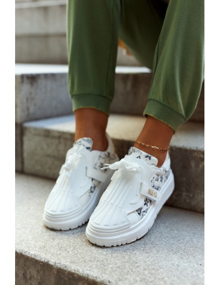 Women's Sport Shoes Sneakers Black and white Your Dreams