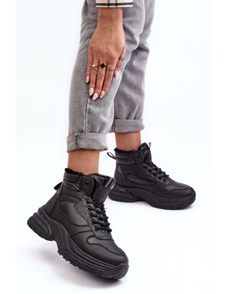 Women's Quilted Lace-Up Sport Shoes Black Dejana