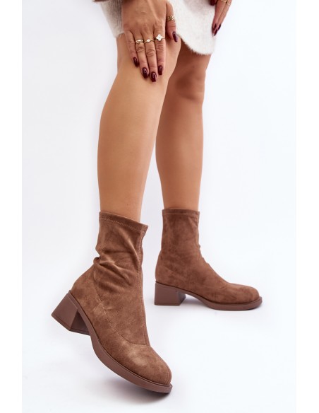 Women's low heeled ankle boots brown Aphroteia