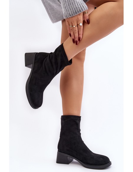 Women's low heeled ankle boots brown Aphroteia