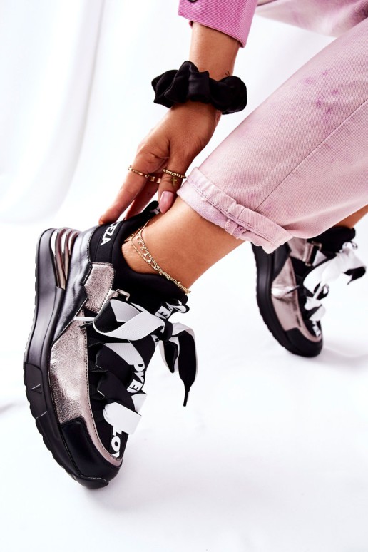 Sporty Sneakers Shoes Black And Silver Dexla