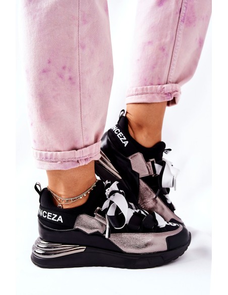 Sporty Sneakers Shoes Black And Silver Dexla