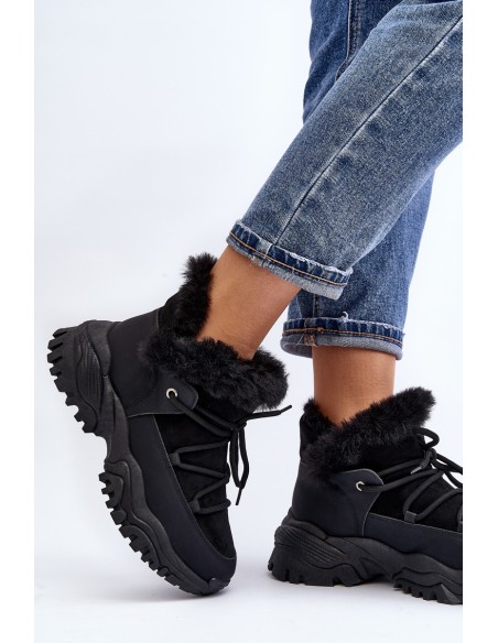 Moteriški kulkšnies batai su kailiu pamušalu juodu Cresandi