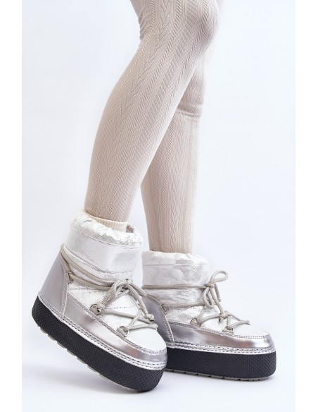 Women's Snow Boots with Silver Lacing Toolsa