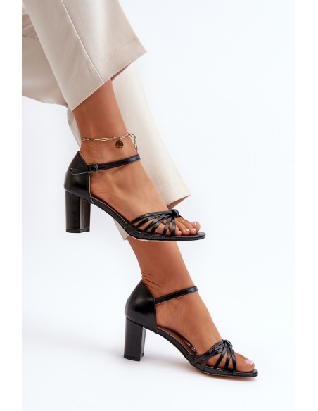 Women's Black Strappy Sandals Pyrrette