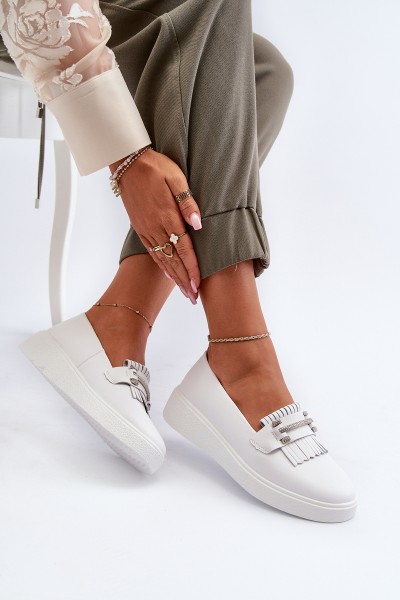 Lengvi moteriški mokasinai ant platformos