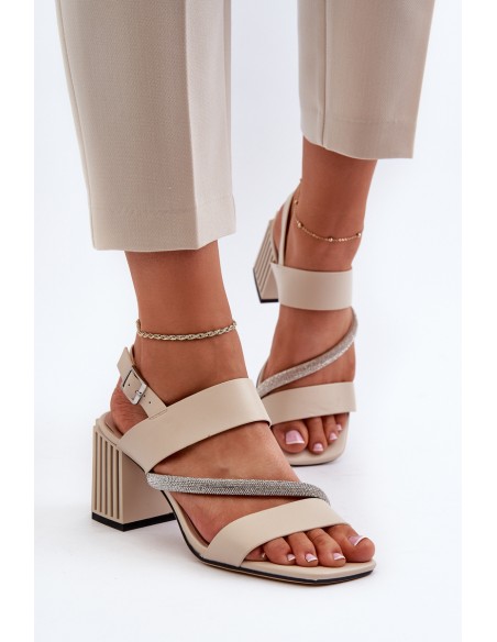 Elegantiški moteriški sandalai