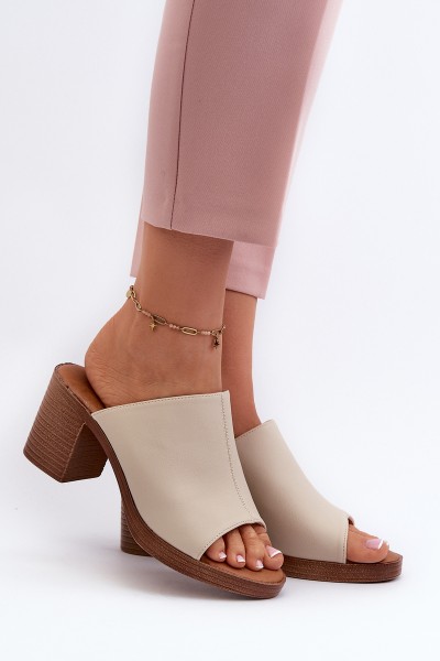 Elegantiški moteriški sandalai