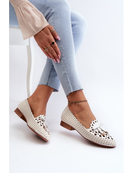 White Women's Cutout Ballerina Flats with Bow Nestavia