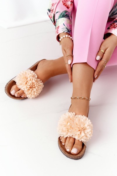 Slippers On The Cork Sole Beige Flowerbomb 2