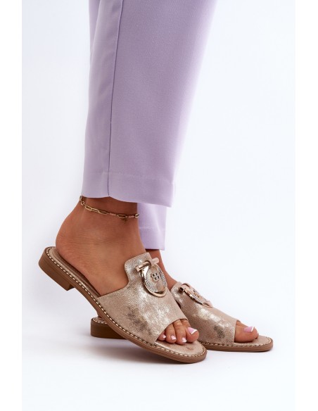 Elegantiškos moteriškos šlepetės