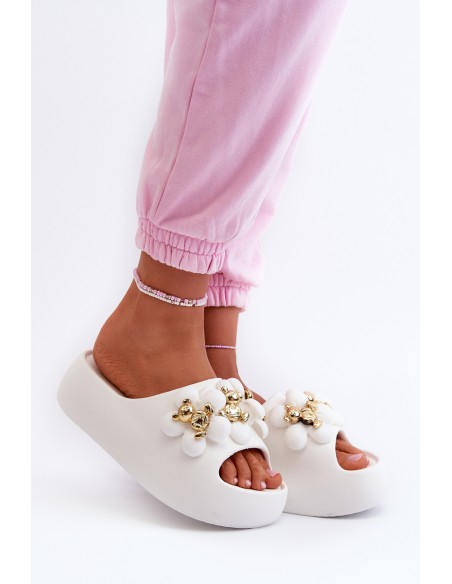 Women's Foam Slides With Decorations On Thick Sole White Bremavia