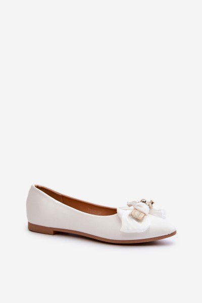 Women's Eco Leather Ballerina Flats with Bow and Brooch White Satris 2