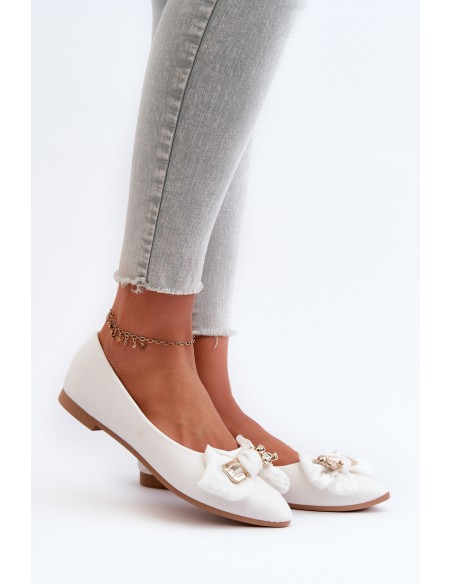 Women's Eco Leather Ballerina Flats with Bow and Brooch White Satris
