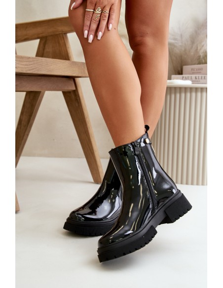 Black Zip-Up Glossy Ankle Boots Groesta