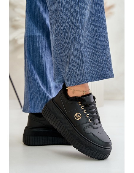 Sneakers Moteriški sportiniai batai, izoliuoti ant masyvaus pado, juodo Verissha