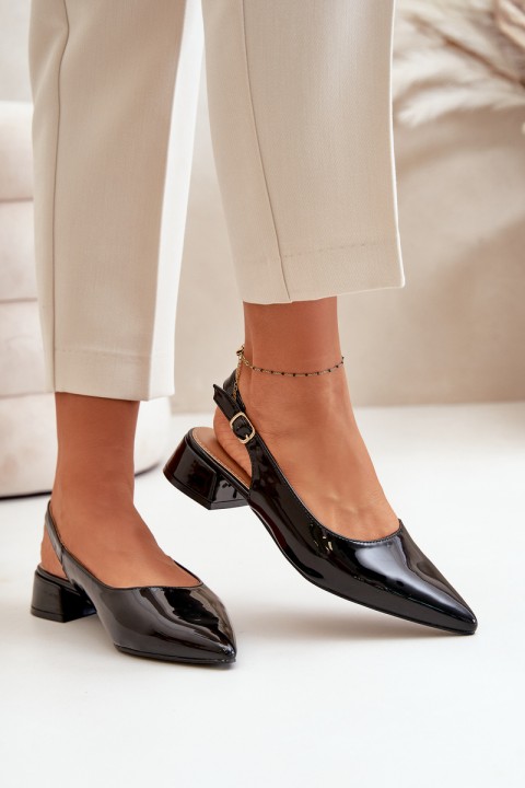 Lacquered Ballerinas On Low Heel With Pointed Toes Black Anarinne