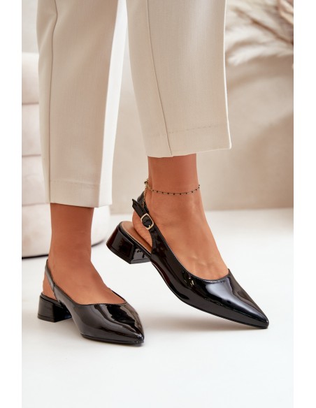 Lacquered Ballerinas On Low Heel With Pointed Toes Black Anarinne