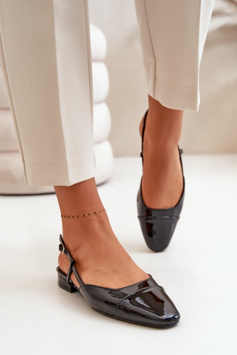 Blizgios balerinos ant žemo kulno su atviru kulnu Juoda Kairael