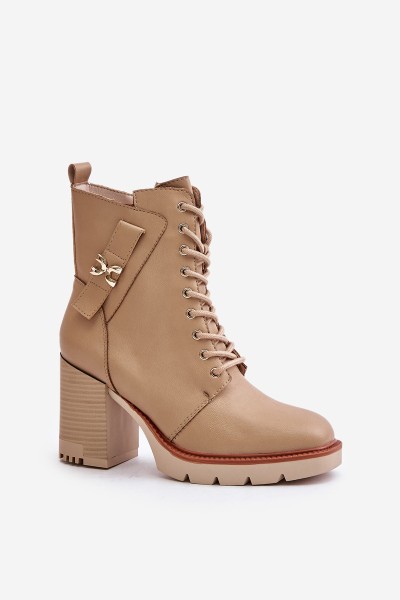 Insulated ankle boots on a heel with a golden detail beige Ivarisse 2
