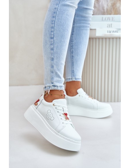 Women's Leather Sneakers On Platform With Pendant And Decorative Flower 89100 White