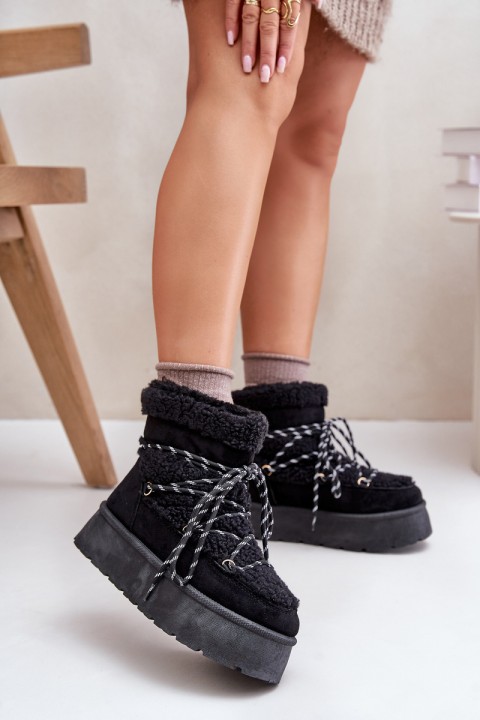 Snow boots on platform with lacing black Izathiel