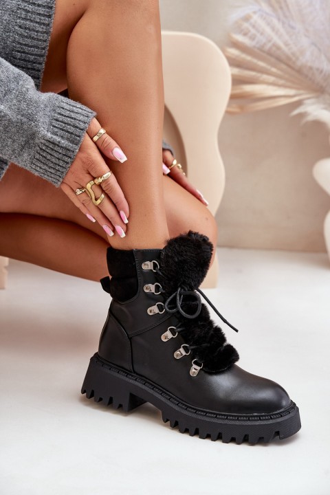 Warm ankle boots with zipper made of eco leather black Willatta