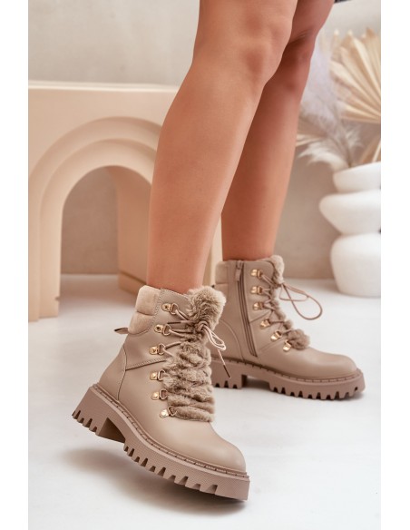 Warm ankle boots with zipper made of eco leather beige Willatta